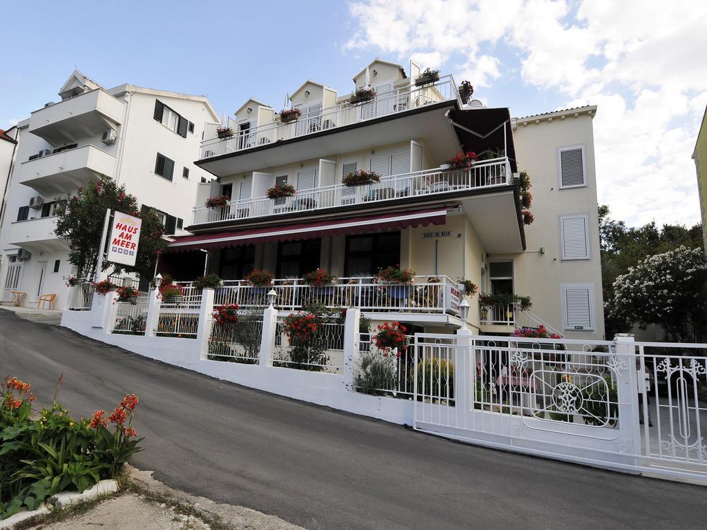 Hotel Haus Am Meer 챠브타트 외부 사진
