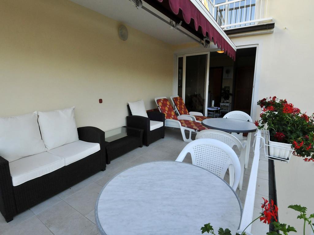 Hotel Haus Am Meer 챠브타트 외부 사진