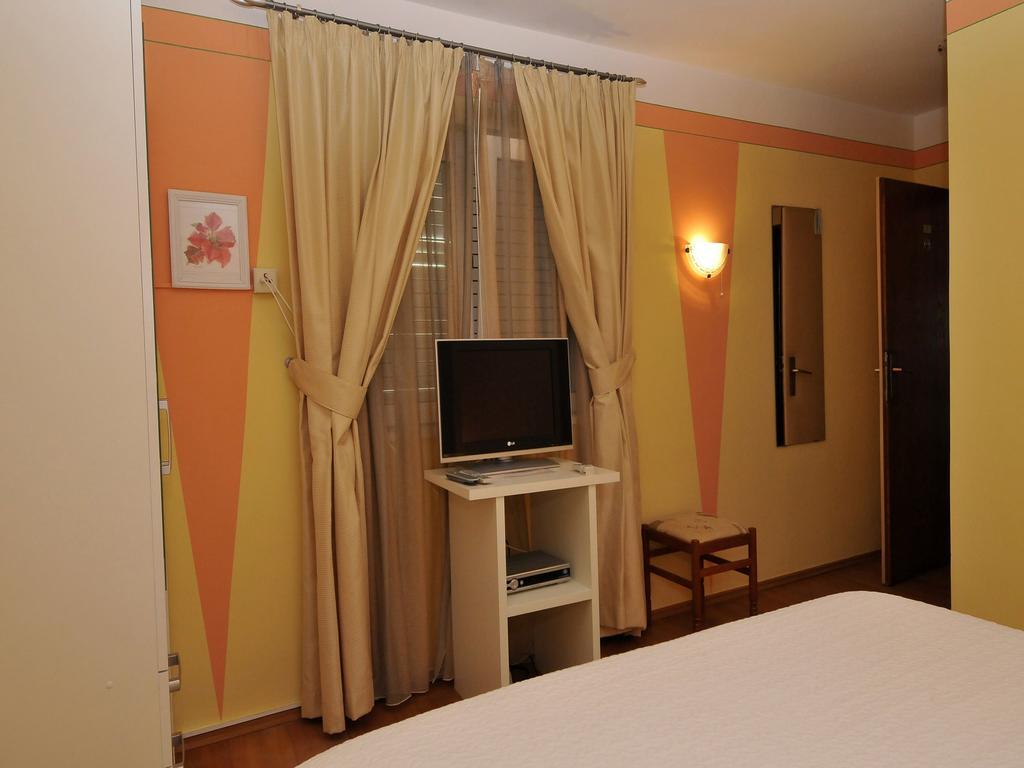 Hotel Haus Am Meer 챠브타트 객실 사진